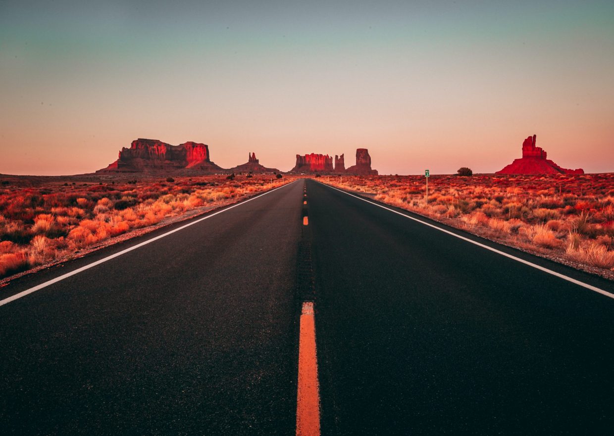 florian-schneider-NdBsn0WQadw-unsplash